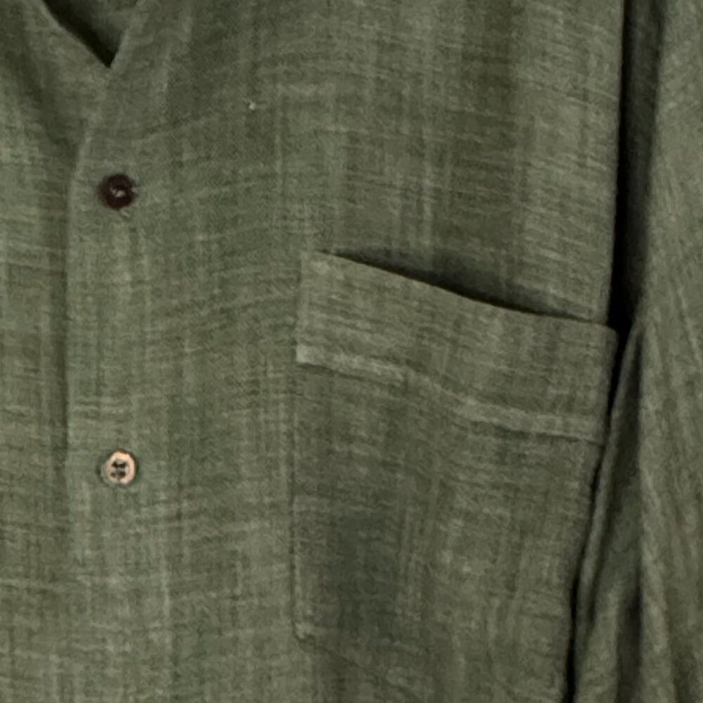Ermenegildo Zegna Beautiful Silk Shirt in Sage Green, Made in Italy, XL - Picture 4 of 8